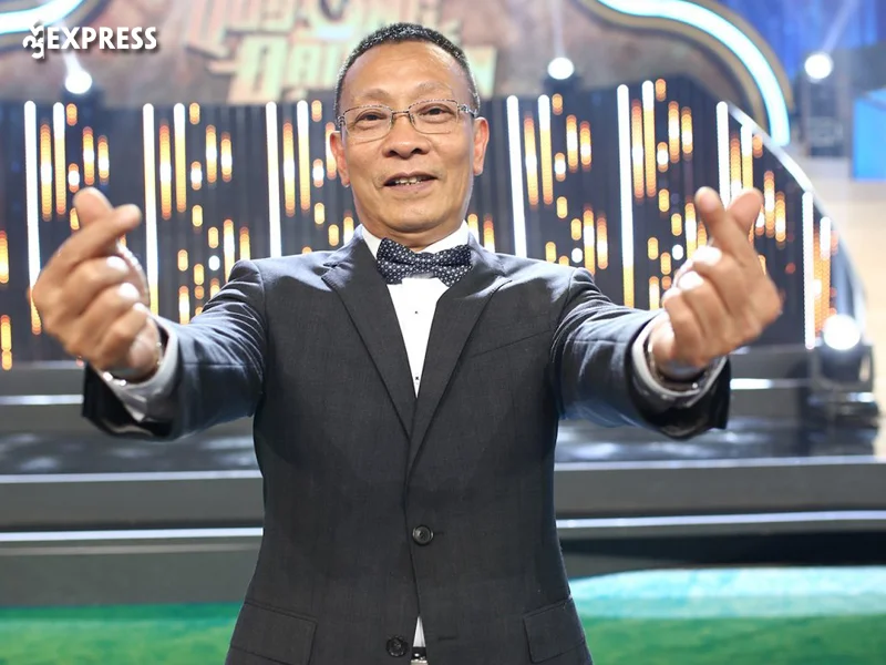 hanh-trinh-tro-thanh-mc-dat-show-nhat-cua-lai-van-sam-35express-3