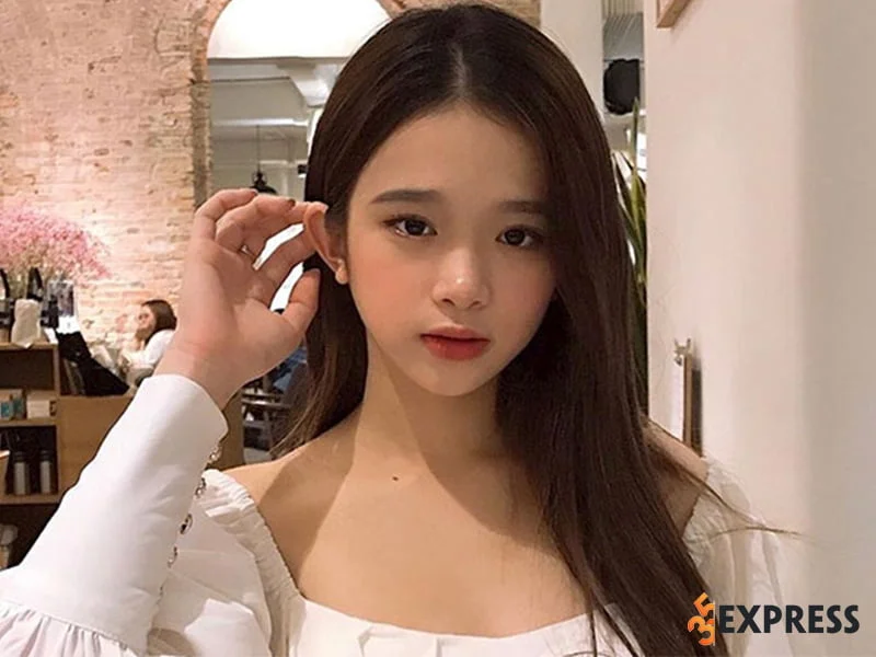 linh-ka-bat-ngo-bi-bay-mau-ca-kenh-youtube-lan-page-gan-2-trieu-like-35express
