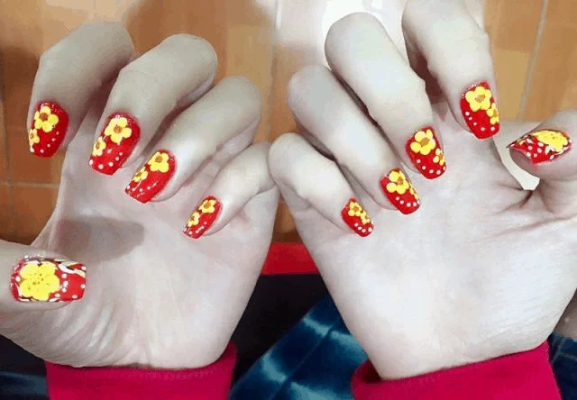 mau-nail-dep-du-tiec-ngay-le-tet-2