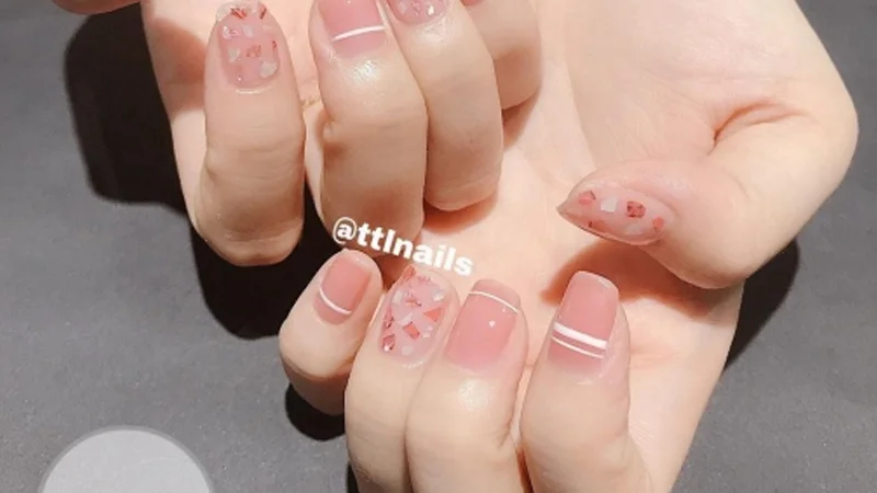 mau-nail-tet
