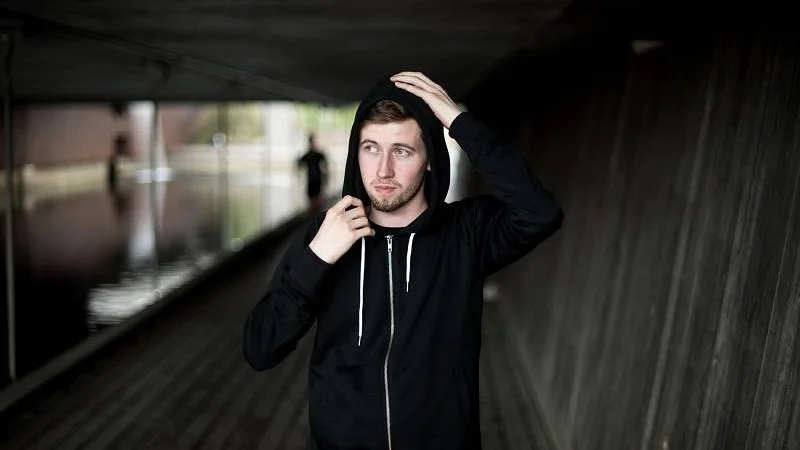 tieu-su-cua-ca-si-alan-walker-1