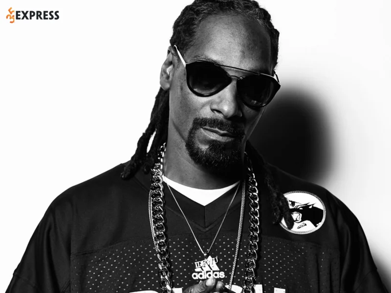 Cuoc-doi-nhieu-tai-tieng-cua-huyen-thoai-snoop-dogg-35express