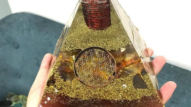 orgonite-la-gi