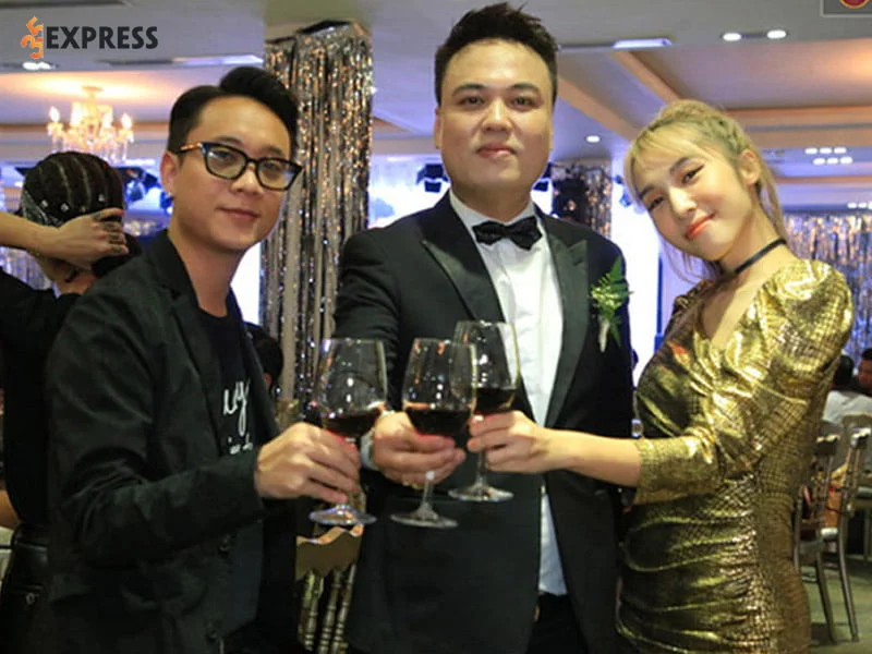 Nhung-su-ket-hop-hoan-hao-cua-justatee-voi-cac-nghe-si-noi-tieng-35express