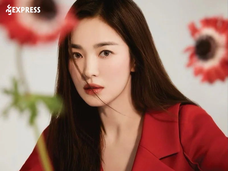 Song-hye-kyo-la-ai-35express