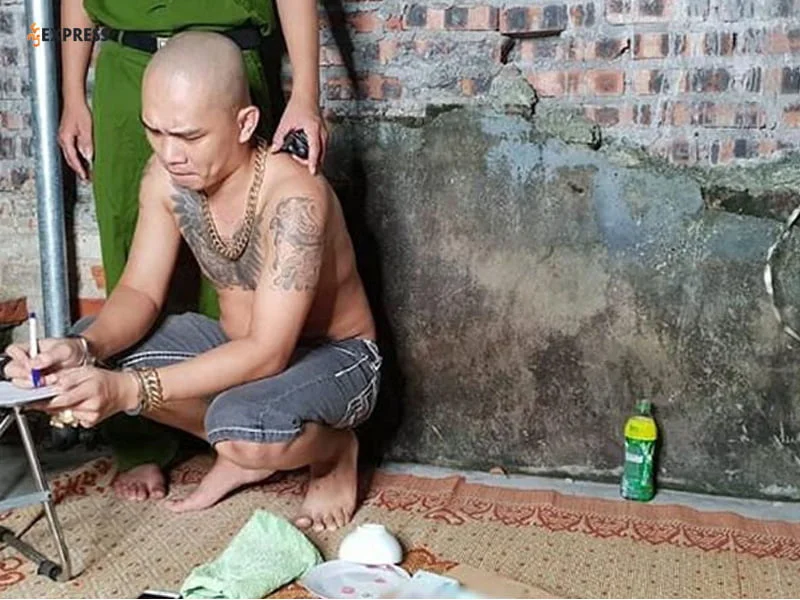su-that-ve-hinh-anh-tien-bip-bi-bat-35express