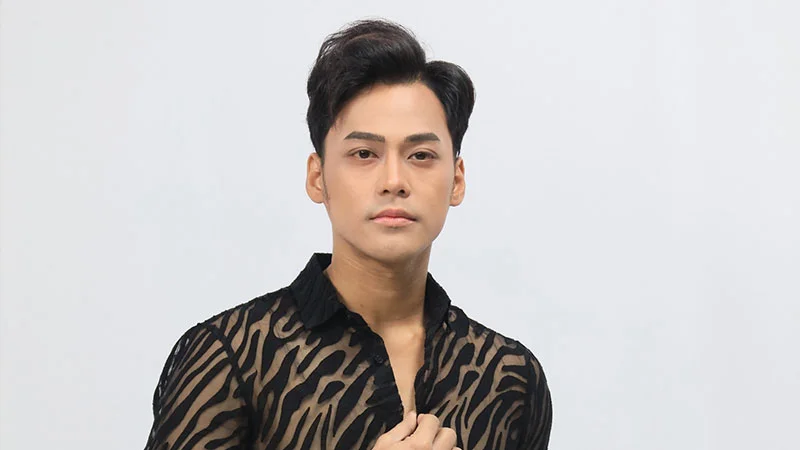 con-duong-su-nghiep-cua-nam-ca-si-35express