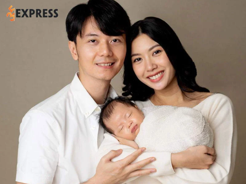 cuoc-song-doi-tu-cua-a-hau-thuy-van-35express