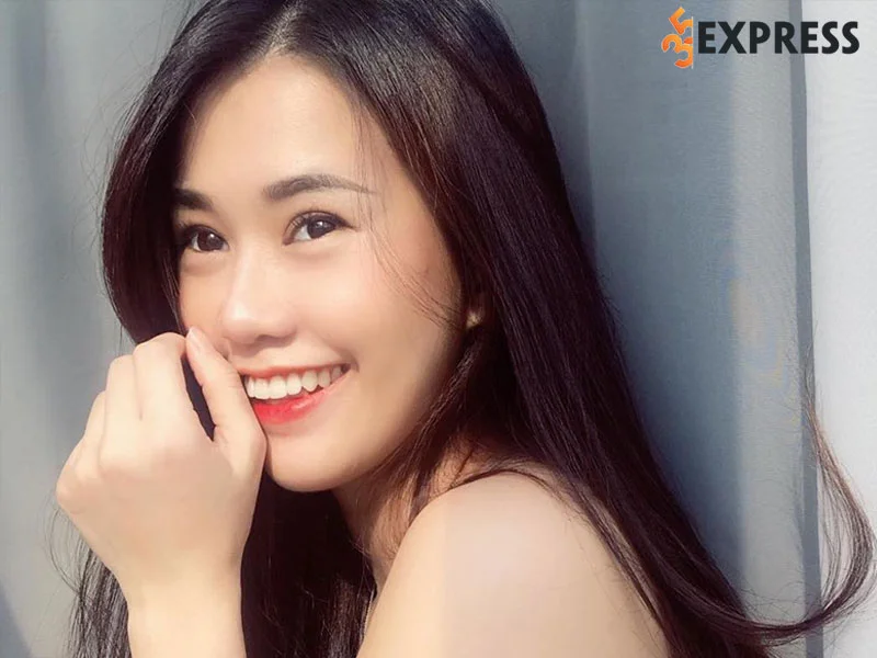 nhung-bo-phim-an-khach-cua-pho-ngoc-thao-35express