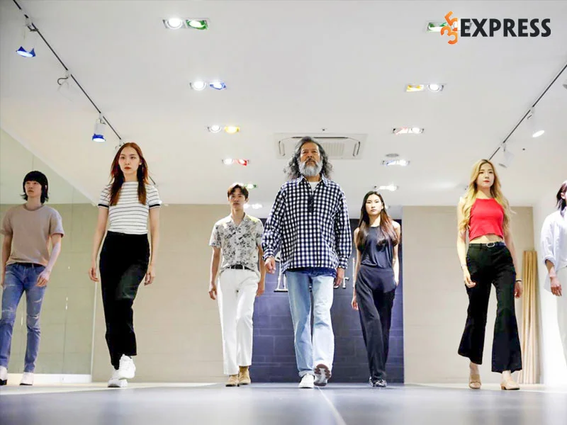nhung-quy-tac-chinh-khi-dien-catwalk-35express