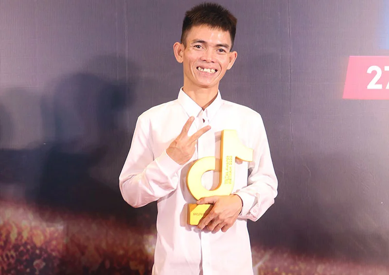 so-y-tiet-dat-giai-thuong-nhan-vat-truyen-cam-hung-cua-nam-35express