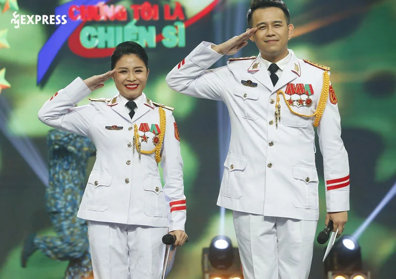 su-nghiep-cua-mc-hoang-linh-35express