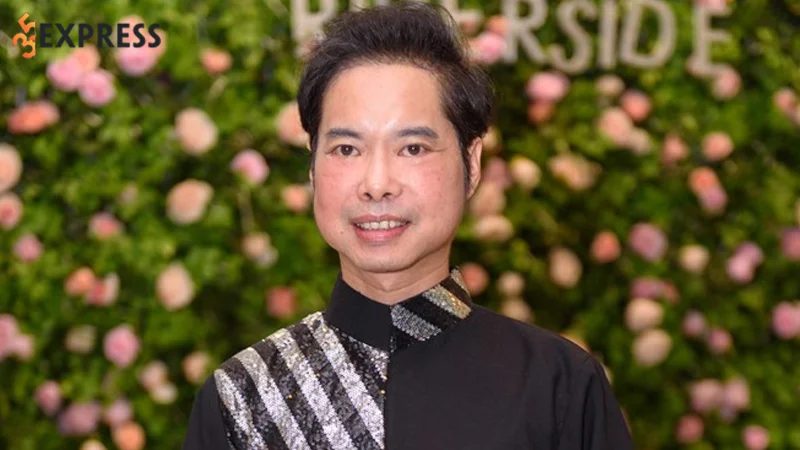 thong-tin-ve-nam-ca-si-ngoc-son