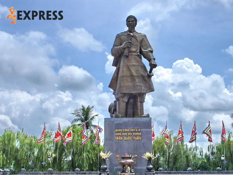 tieu-su-ve-tran-quoc-tuan-35express
