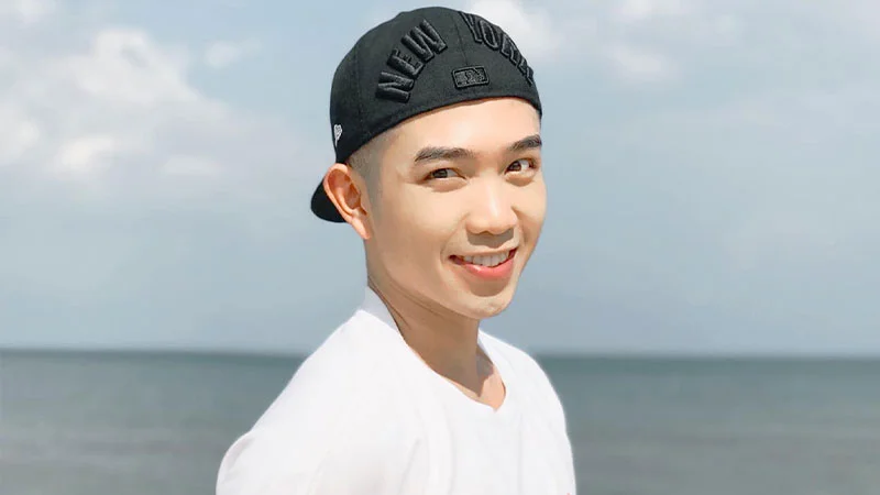 dien-vien-mua-mai-trung-hieu-dot-ngot-qua-doi-35express