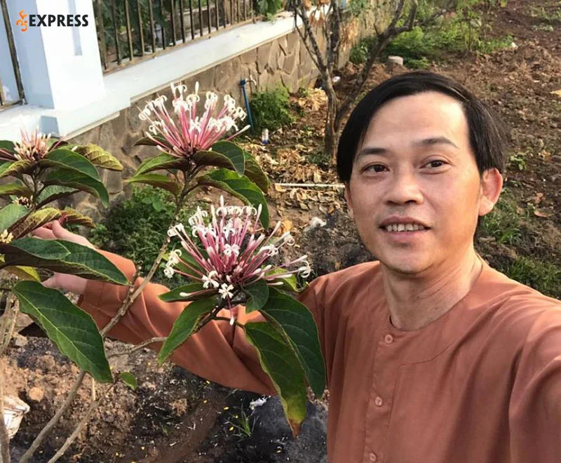 nghe-si-hoai-linh-chinh-thuc-gia-nhap-hoi-vlogger-35express