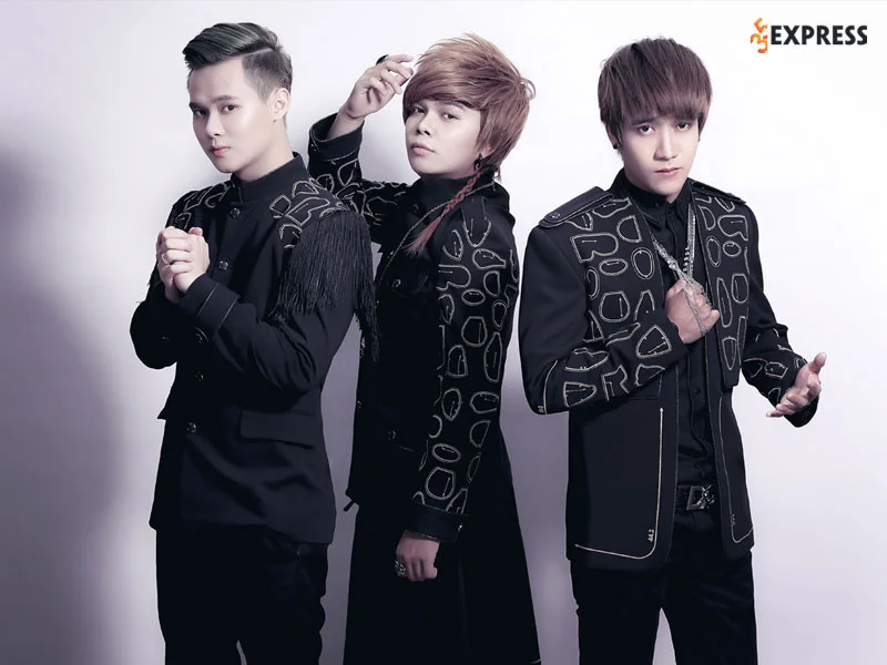 su-nghiep-am-nhac-cua-ca-si-duong-hung-35express