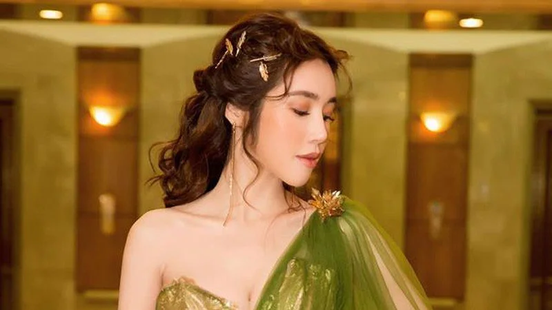 thong-tin-tieu-su-elly-tran-35express
