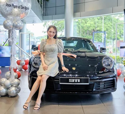 con-gai-minh-nhua-21-tuoi-nhu-em-sao-co-the-tu-mua-porsche-911-2-35express