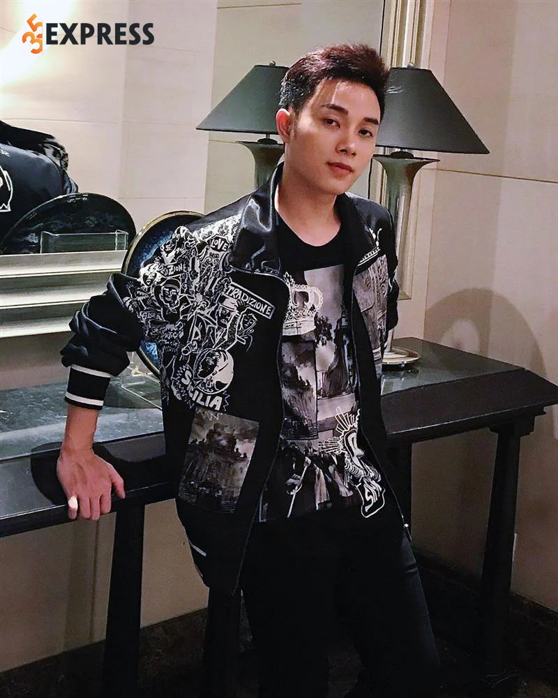 hinh-anh-lanh-lung-cua-nam-ca-si-truc-nhan-35express