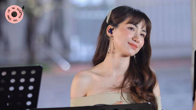 hoa-minzy-thang-hang-nhan-sac-trong-xuan-ha-thu-dong-roi-lai-xuan-1-35express