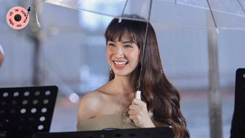 hoa-minzy-thang-hang-nhan-sac-trong-xuan-ha-thu-dong-roi-lai-xuan-3-35express