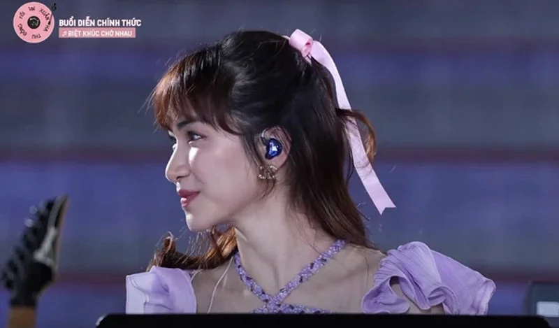hoa-minzy-thang-hang-nhan-sac-trong-xuan-ha-thu-dong-roi-lai-xuan-5-35express