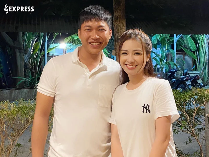 mui-truong-long-thuong-xuyen-tuong-tac-voi-chi-em-35express