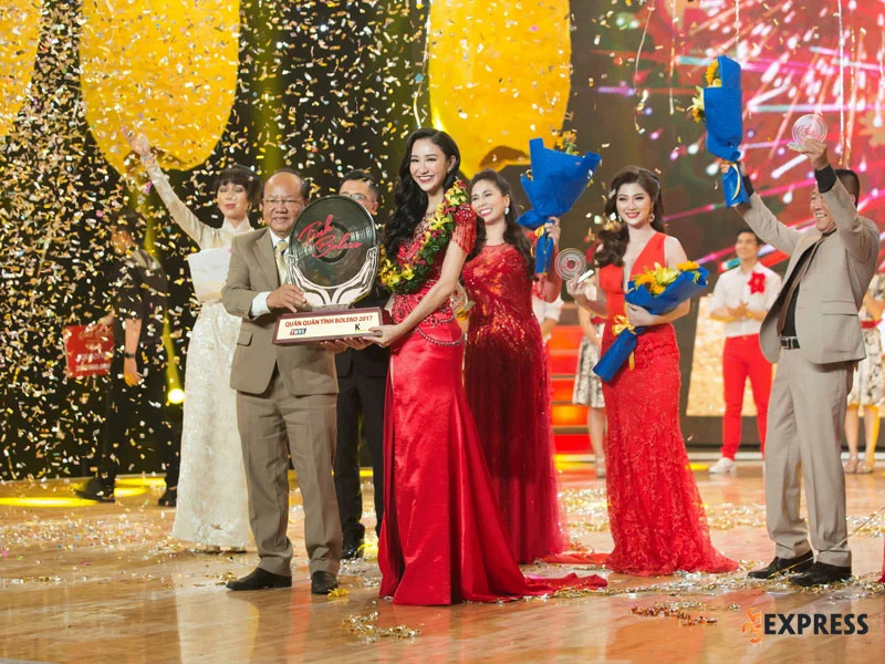 su-nghiep-nghe-thuat-cua-ha-thu-35express