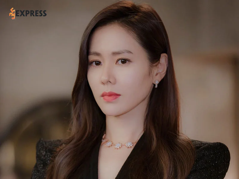 su-thanh-cong-ve-nghe-thuat-cua-ngoc-nu-son-ye-jin-35express