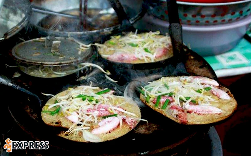 banh-xeo-tom-muc-express
