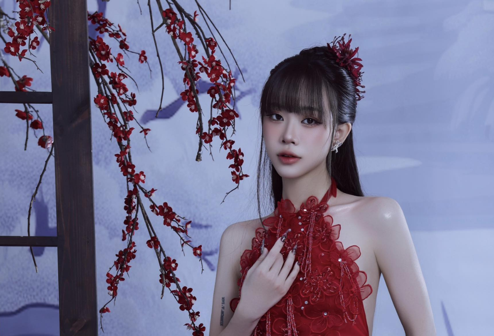 Bảo Uyên ẩn ý việc bị chèn ép trong chương trình The Voice 2015