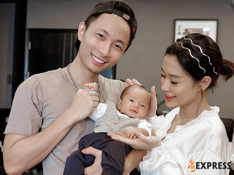 cuoc-song-hon-nhan-hanh-phuc-cua-rhymastic-ben-vo-hotgirl-35express