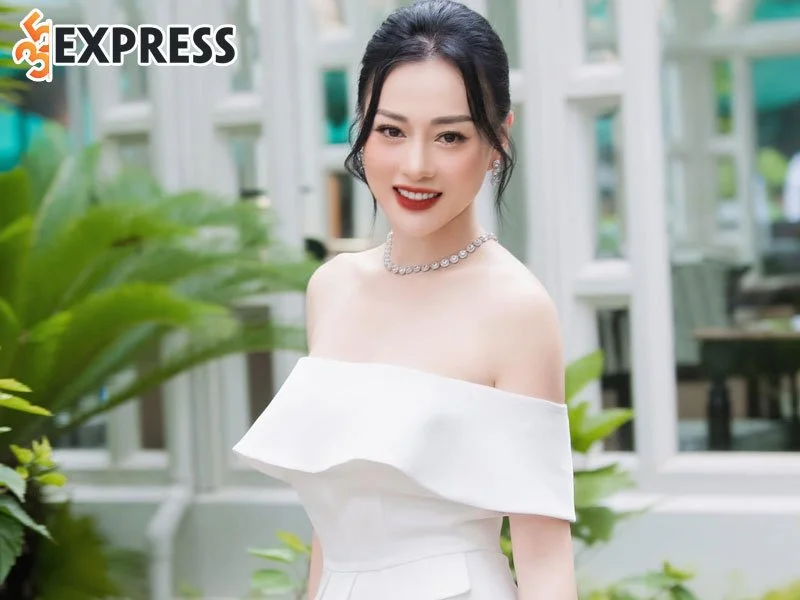 nhung-hinh-anh-xinh-dep-cua-phuong-oanh-quynh-bup-be-5-35express