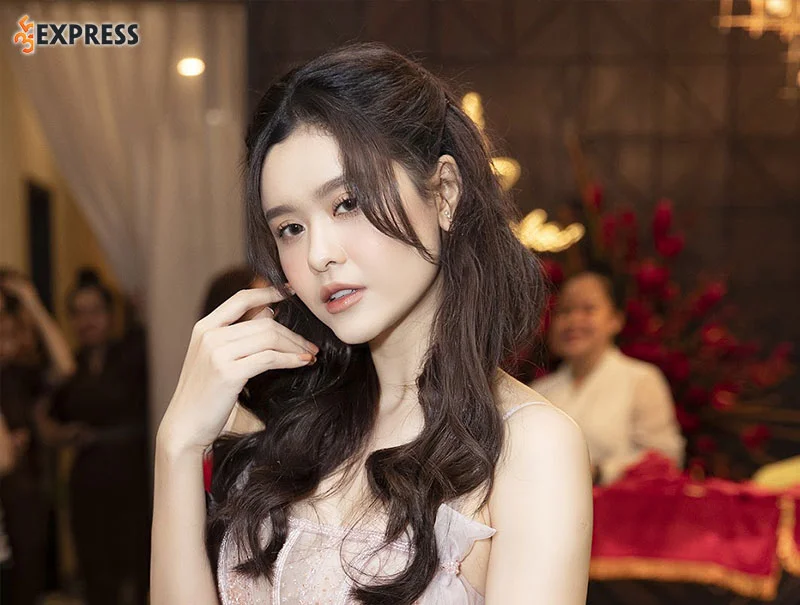 nhung-thanh-tuu-dat-duoc-cua-truong-quynh-anh-35express