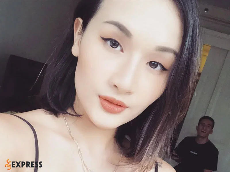 thong-tin-tieu-su-giang-oi-35express
