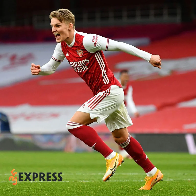 10-thuong-hieu-lon-nhat-the-gioi-fc-barcelona-dan-dau-bang-8-35express