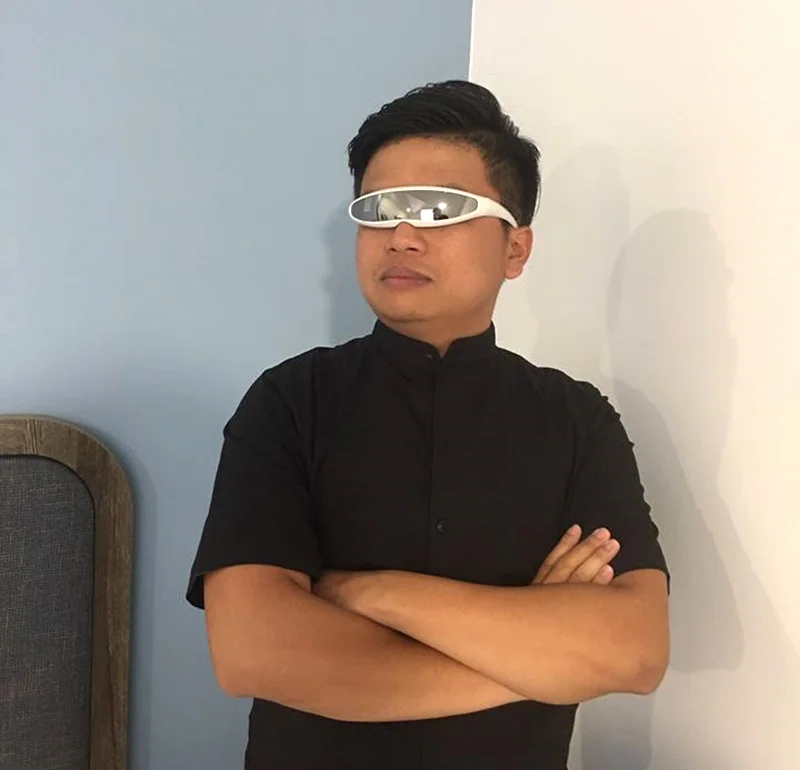 ai-la-chu-cua-viet-bai-xuyen-viet