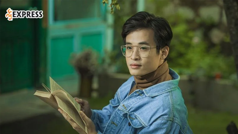 giua-on-ao-khan-gia-nuoi-nghe-si-phat-ngon-cua-ha-anh-tuan-ram-ro-lai-0-35express