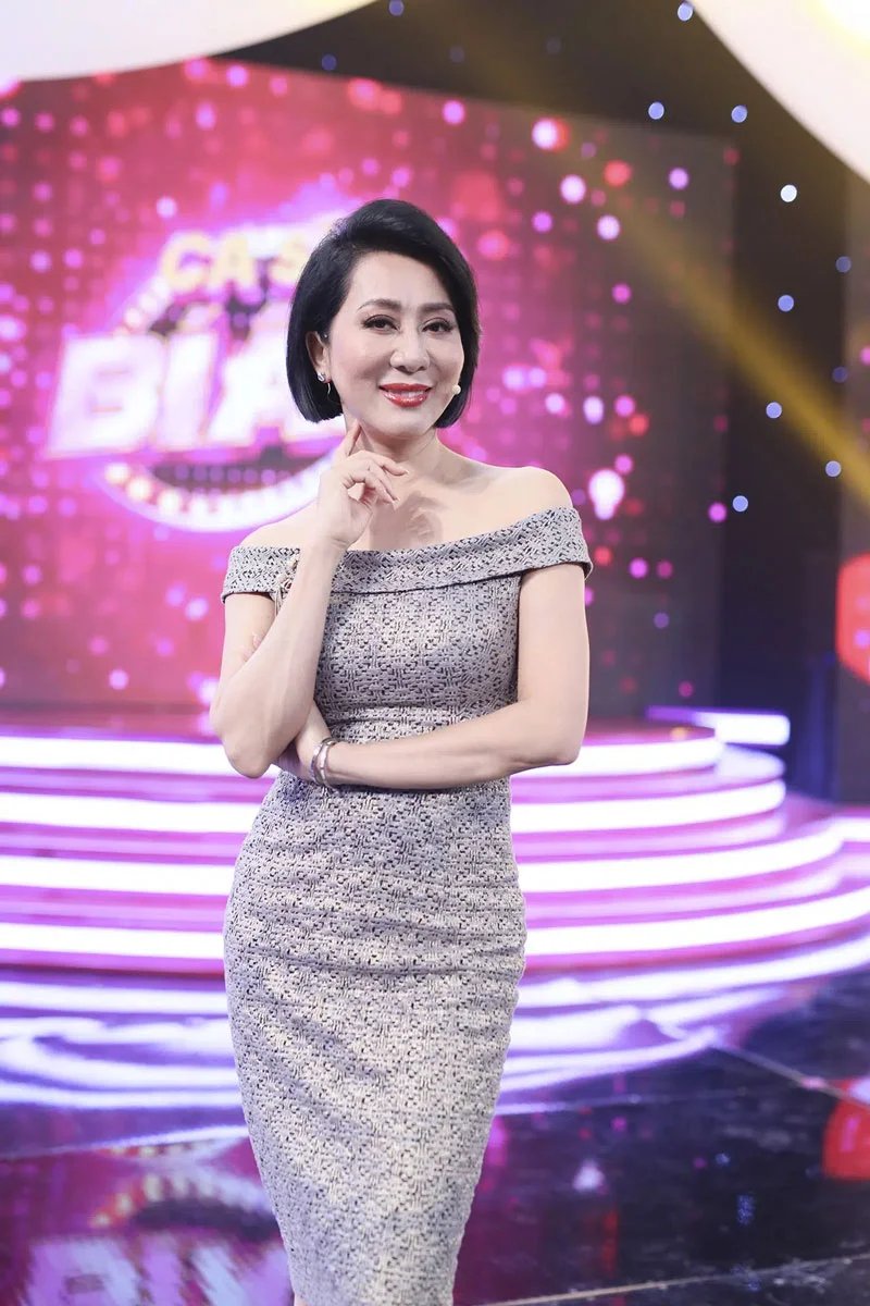 mc-ky-duyen-xin-loi-hau-ung-ho-quan-diem-khan-gia-khong-nuoi-nghe-si-2-35express