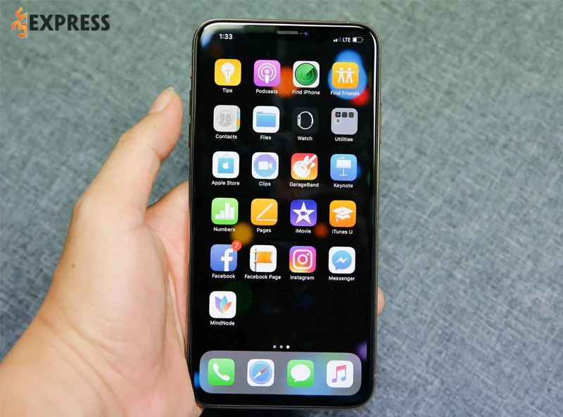 nguyen-nhan-dien-thoai-iphone-bi-nong-35express