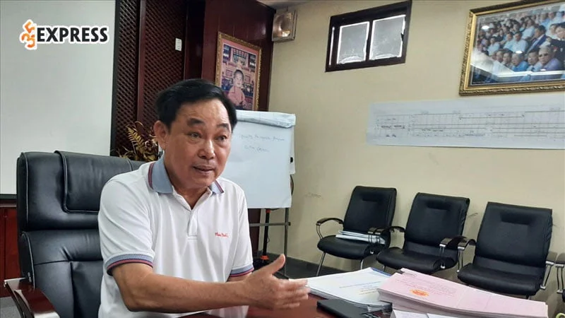 binh-duong-phan-hoi-viec-ong-dung-lo-voi-hien-tang-4ha-dat-phong-dich-0-35express