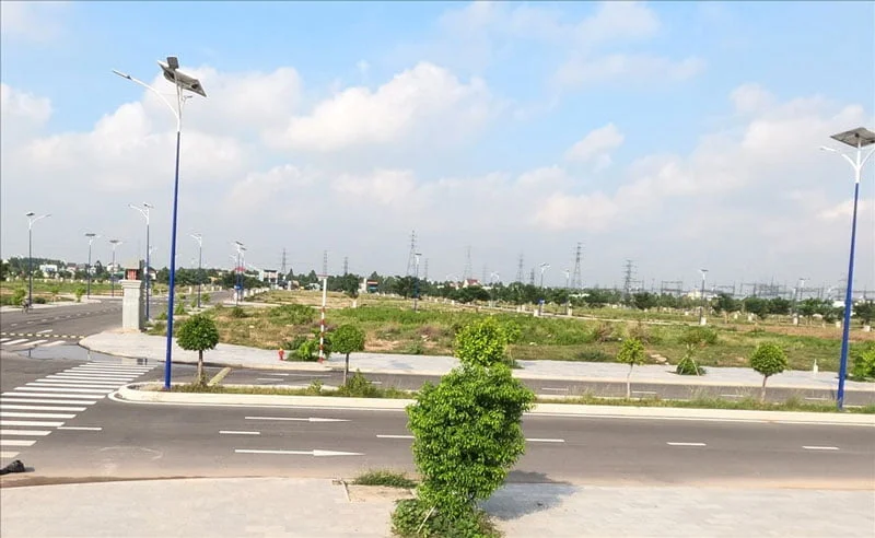 binh-duong-phan-hoi-viec-ong-dung-lo-voi-hien-tang-4ha-dat-phong-dich-2-35express