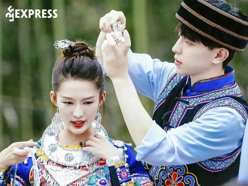 chuyen-tinh-cam-cua-ly-tham-35express