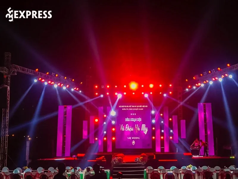 cong-ty-tnhh-am-thanh-anh-sang-da-nang-thue-man-hinh-led-da-nang-35express