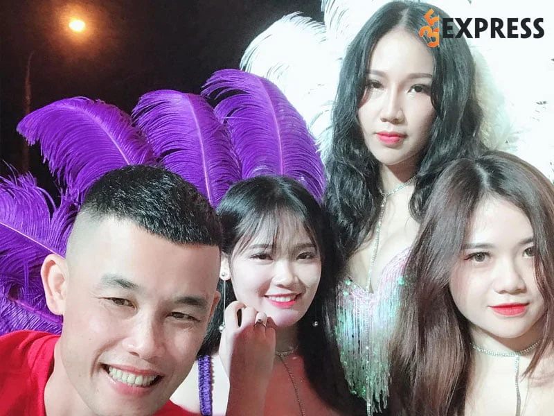 cuoc-song-gia-dinh-hiep-ga-35express