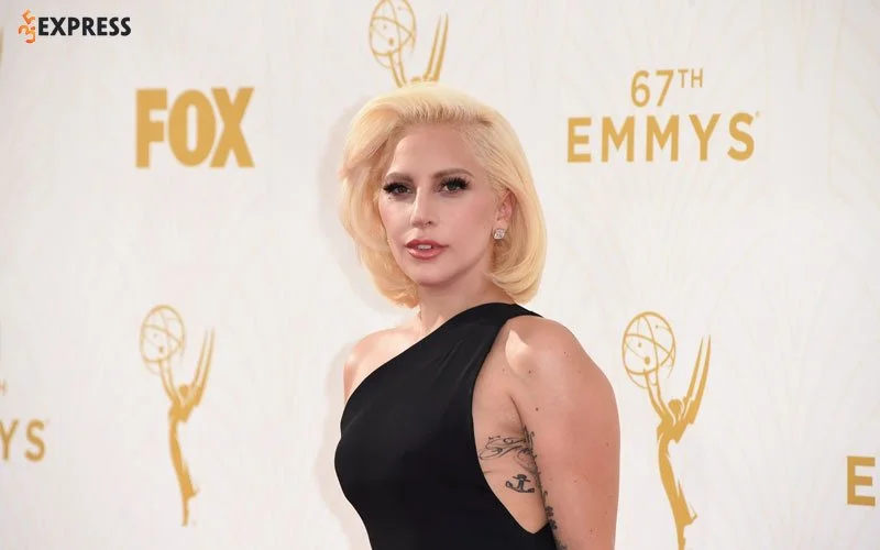 lady-gaga-la-ai-35express