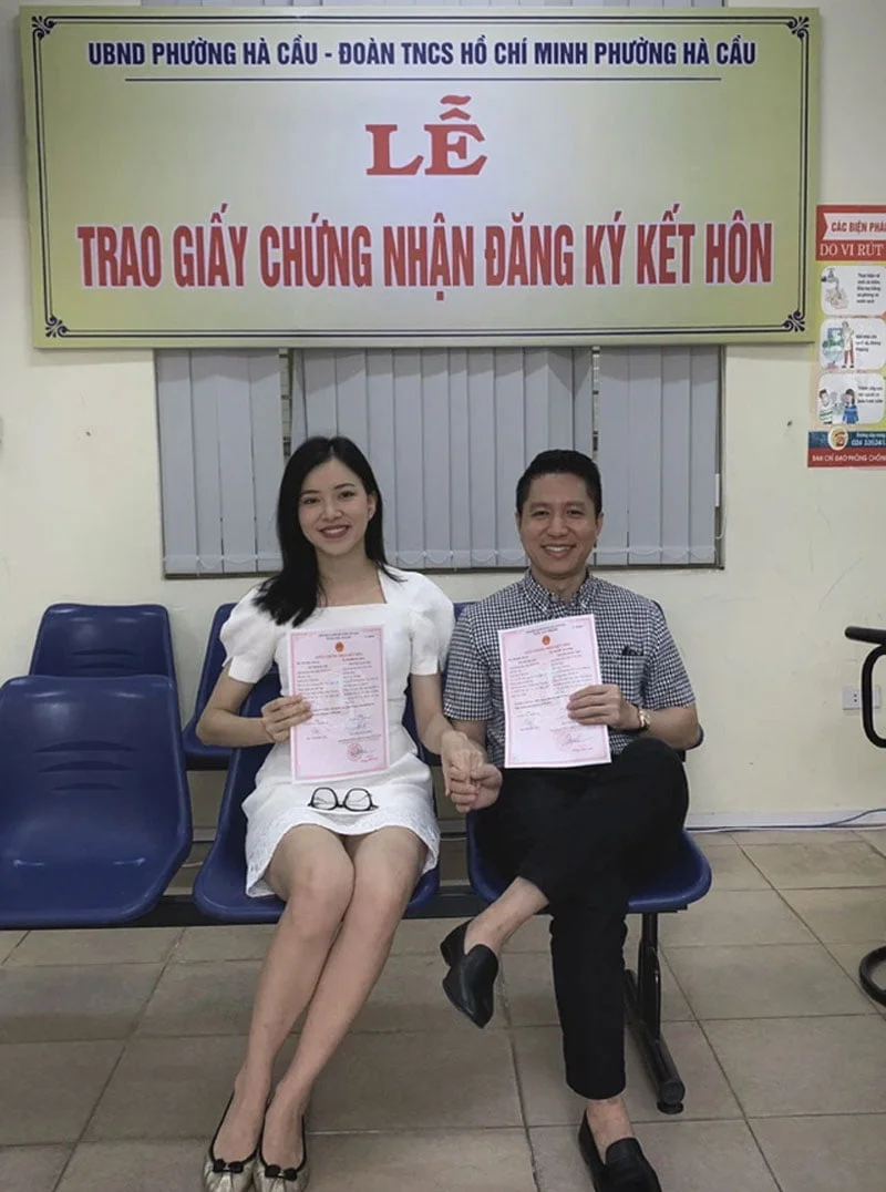 my-nhan-vtv-vua-cong-bo-ket-hon-voi-doanh-nhan-xnk-hon-12-tuoi-1-35express
