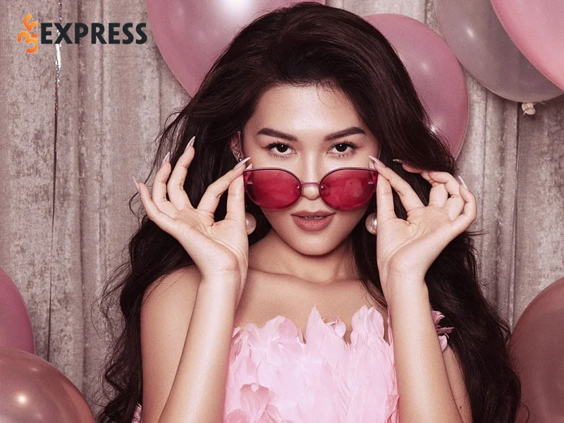 ngoc-thanh-tam-rich-kid-9x-35express