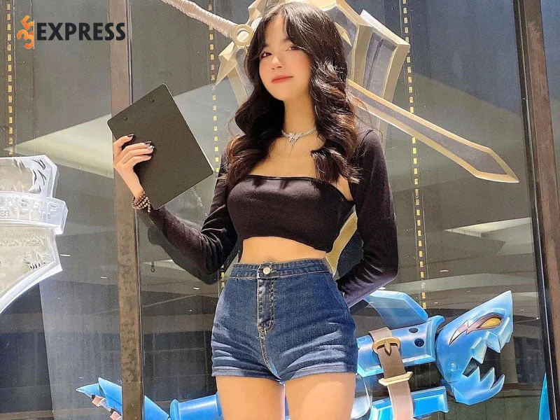 nhung-hinh-anh-nong-bong-cua-mai-dora-4-35express